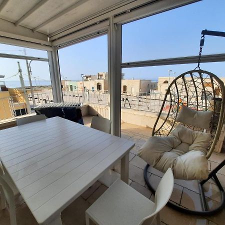 Casa Vacanze Illiria A Roca Vecchia Vicinissima Al Mare Exterior foto